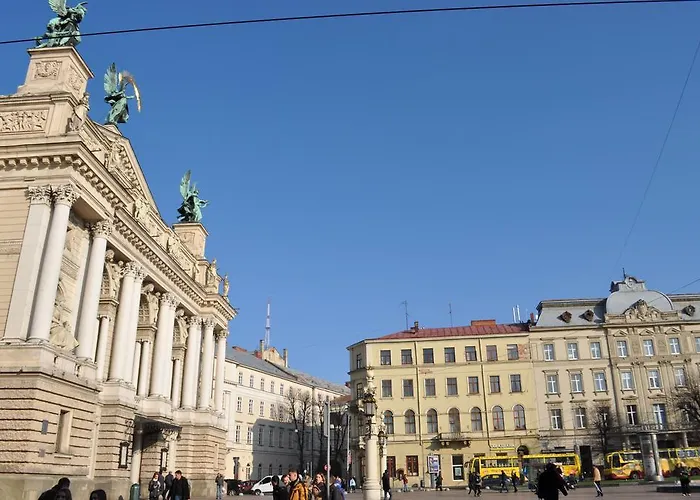Apartmenti Near Opera Theater