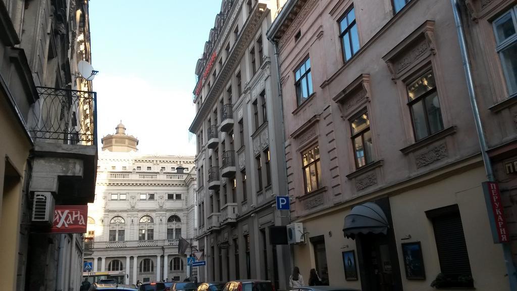 Apartmenti Near Opera Theater