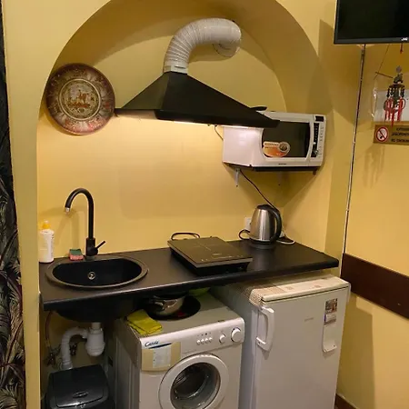Apartmenti Near Opera Theater Lviv Exterior photo